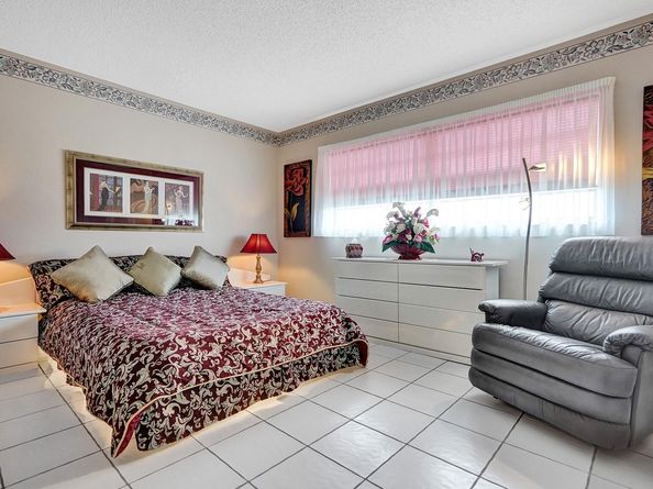 4800 NW 35th St 612, Lauderdale Lakes FL 33319