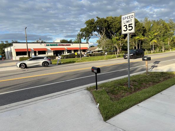 2848 Westgate Avenue, West Palm Beach FL 33409