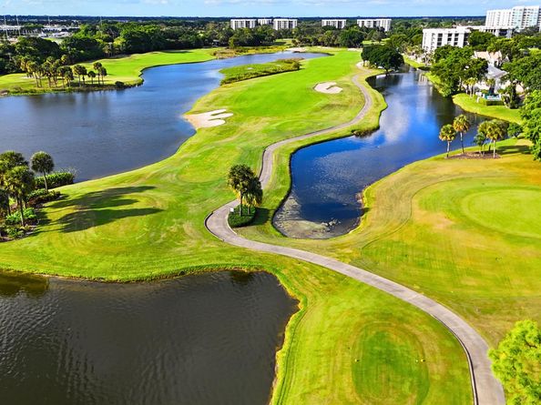 406 Bridgewood Court, Boca Raton FL 33434