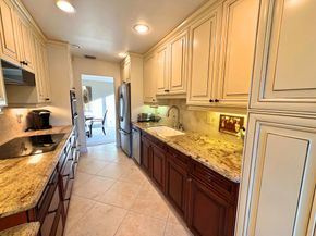 406 Bridgewood Court, Boca Raton FL 33434