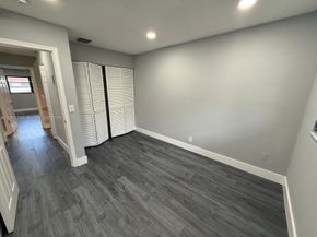 2700 N 34th Avenue I, Hollywood FL 33021