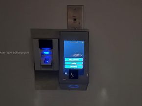 335 S Biscayne Boulevard 1002, Miami FL 33131