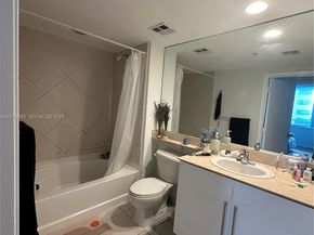 335 S Biscayne Boulevard 1002, Miami FL 33131