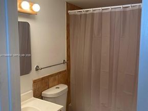 16465 NE 22nd Avenue 118, North Miami Beach FL 33160