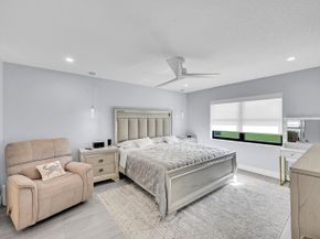 12870 Briarlake Drive 201, Palm Beach Gardens FL 33418