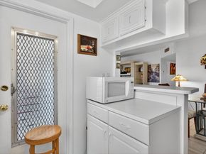 100 SE 6th Avenue 303, Pompano Beach FL 33060