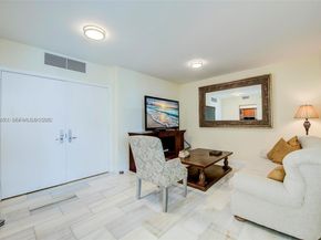 1331 Brickell Bay Drive 903, Miami FL 33131