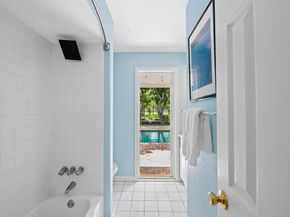 1320 SW 55th Avenue, Plantation FL 33317