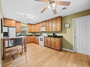 1320 SW 55th Avenue, Plantation FL 33317