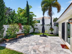 1142 Canoe Point, Delray Beach FL 33444