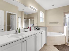 216 NE 36th Terrace, Homestead FL 33033