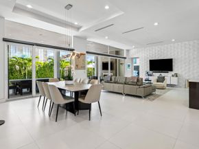 823 W Oyster Lane, Lantana FL 33462