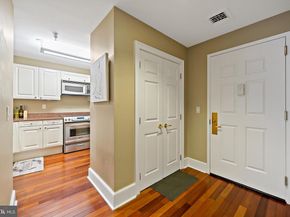 1500 Chestnut Street 10E, Philadelphia PA 19102