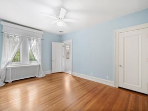 1717 Woodland Road, Abington PA 19001