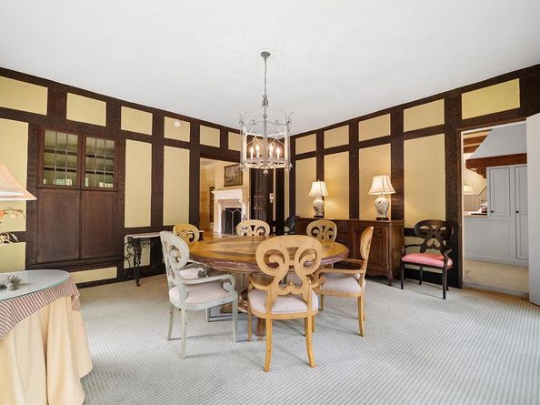 1717 Woodland Road, Abington PA 19001