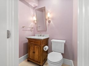 1717 Woodland Road, Abington PA 19001