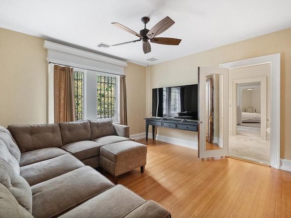 1717 Woodland Road, Abington PA 19001