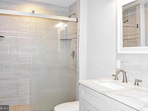 2440 W Jefferson Street, Philadelphia PA 19121