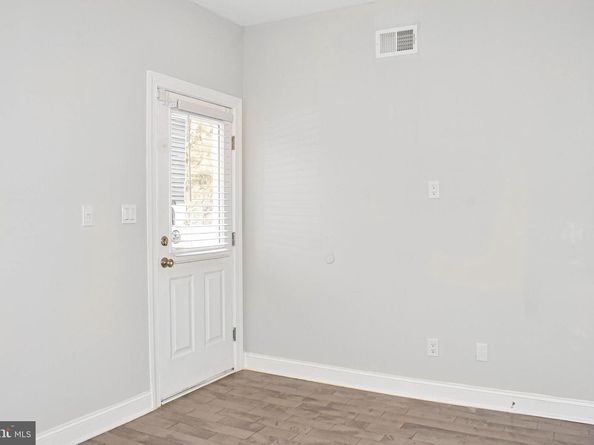 2440 W Jefferson Street, Philadelphia PA 19121