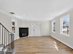 129 S Keystone Avenue, Upper Darby PA 19082