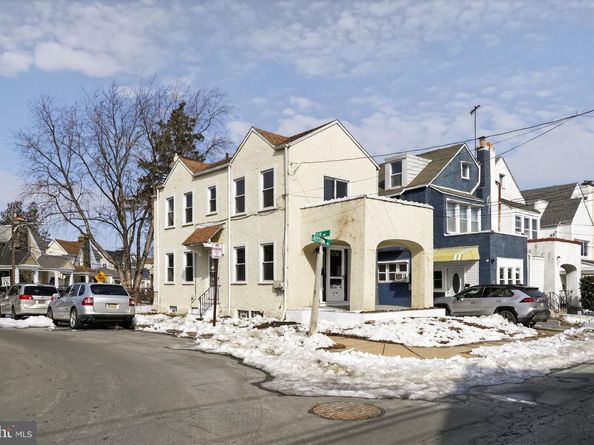 129 S Keystone Avenue, Upper Darby PA 19082