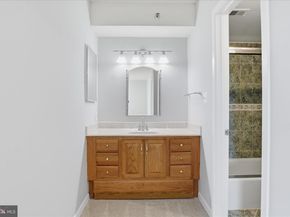 3709 S George Mason Drive 912, Falls Church VA 22041