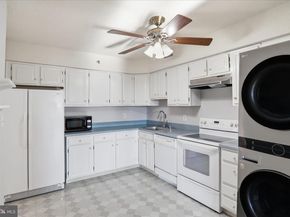 3709 S George Mason Drive 912, Falls Church VA 22041