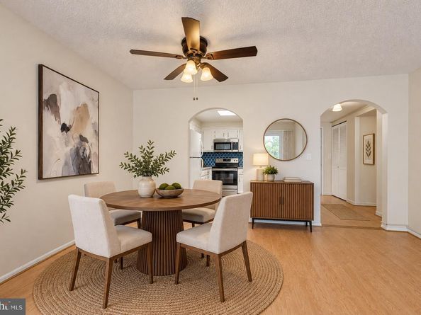 7621 Provincial Drive 312, Mclean VA 22102
