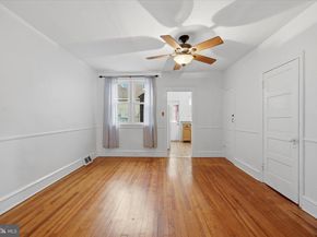 7 Rhodes Avenue, Collingdale PA 19023