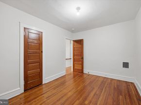 7 Rhodes Avenue, Collingdale PA 19023