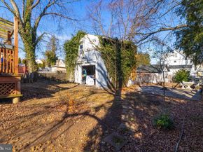 1853 Eckard, Abington PA 19001