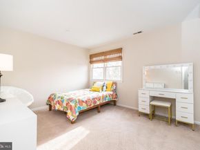 14 Silo Hill Drive, Richboro PA 18954