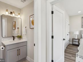 1016 Rhode Island Avenue NE 2, Washington DC 20018