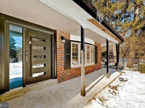 826 Pardee Lane, Wyncote PA 19095