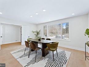 826 Pardee Lane, Wyncote PA 19095