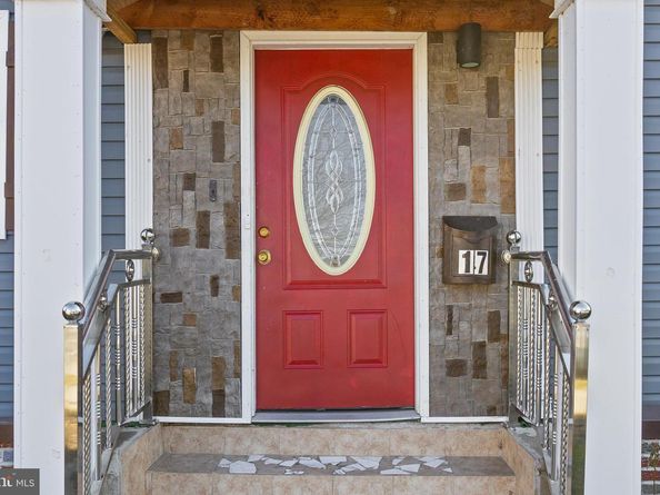 17 S 4TH Street, Darby PA 19023