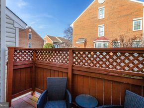 2422 N Hampton Drive, Alexandria VA 22311