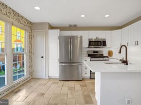 2422 N Hampton Drive, Alexandria VA 22311