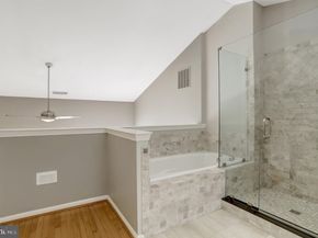 2422 N Hampton Drive, Alexandria VA 22311