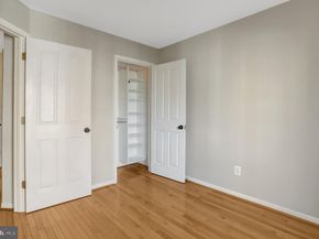 2422 N Hampton Drive, Alexandria VA 22311