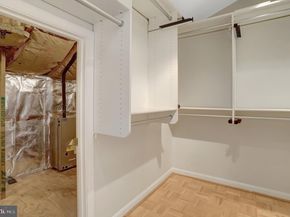 2422 N Hampton Drive, Alexandria VA 22311