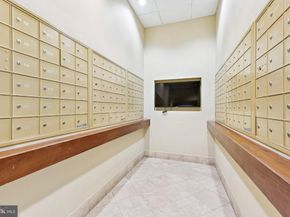 2400 Clarendon Boulevard 908, Arlington VA 22201