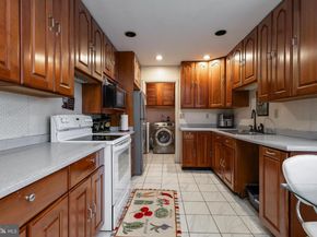 4202 Stanby Court, Alexandria VA 22312