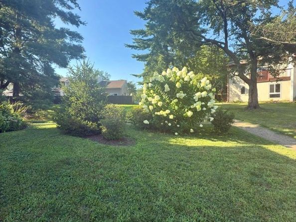 19 Carousel Court, Sterling VA 20164