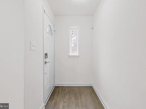 525 Oakwood Street SE, Washington DC 20032