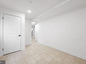 525 Oakwood Street SE, Washington DC 20032