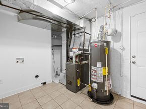 525 Oakwood Street SE, Washington DC 20032