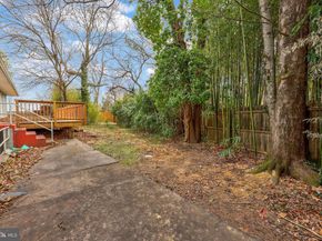 1001 Woods Place, Alexandria VA 22302