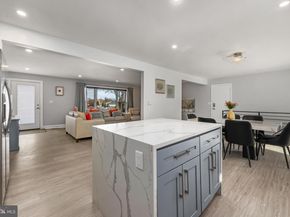 1001 Woods Place, Alexandria VA 22302