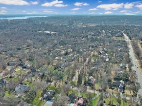 1001 Woods Place, Alexandria VA 22302